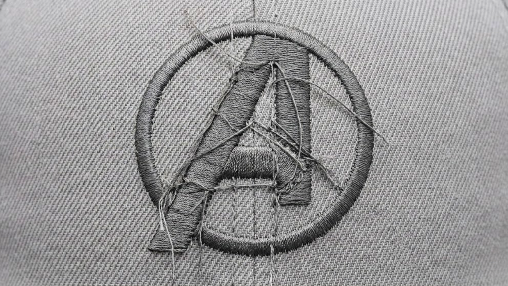 Comparison of messy vs clean embroidery digitizing results